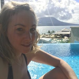 Meet your Posher, Nora